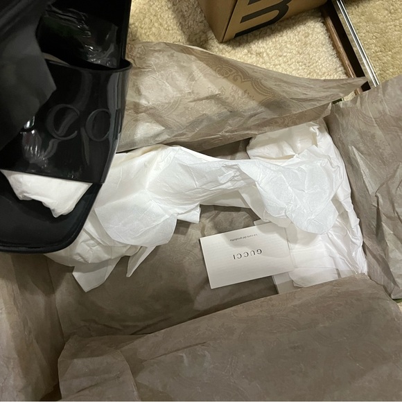 Gucci Sandals - Picture 5 of 11